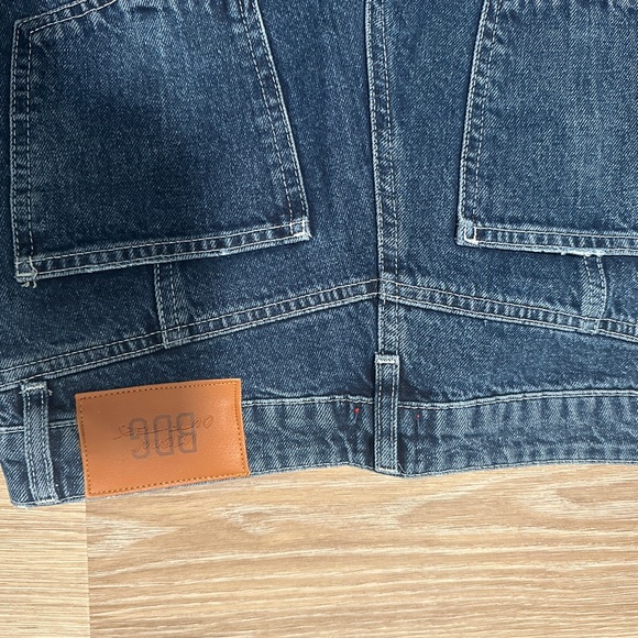 High Rise Jean - Picture 2 of 4